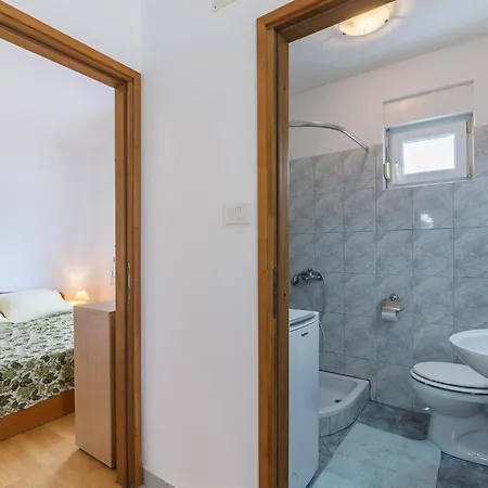 In Pula With Kitchen * Πούλα