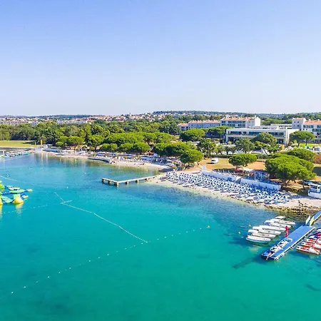 Σπίτι διακοπών In Pula With Kitchen *