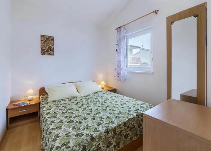 Holiday home In With Kitchen