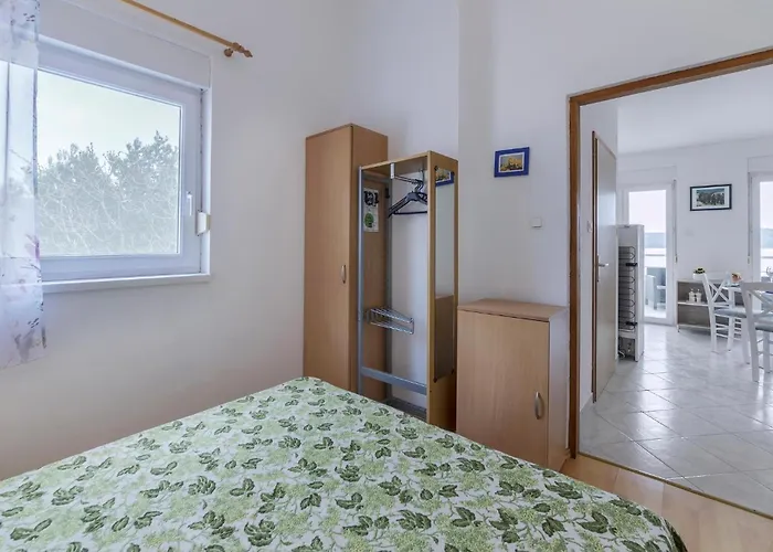 Holiday home In With Kitchen *