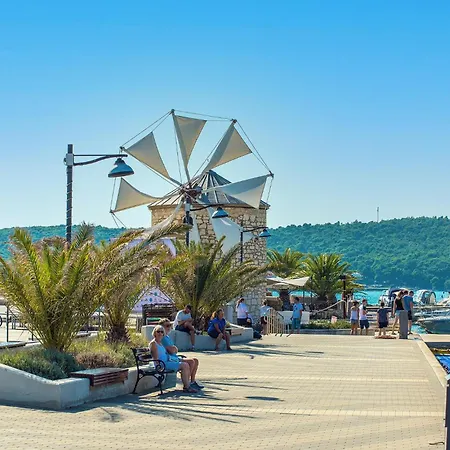 In With Kitchen 펜션 *